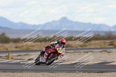 media/Nov-16-2025-Race Pace (Sun) [[8c5fa54630]]/Non Verified Riders (1st 20 Minutes)/5-Turn 15 (110pm)/